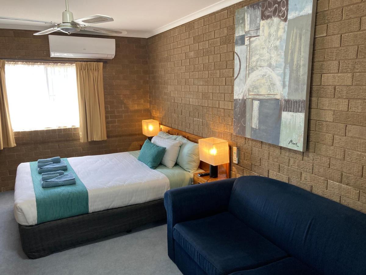 נאראנדרה Camellia Motel מראה חיצוני תמונה