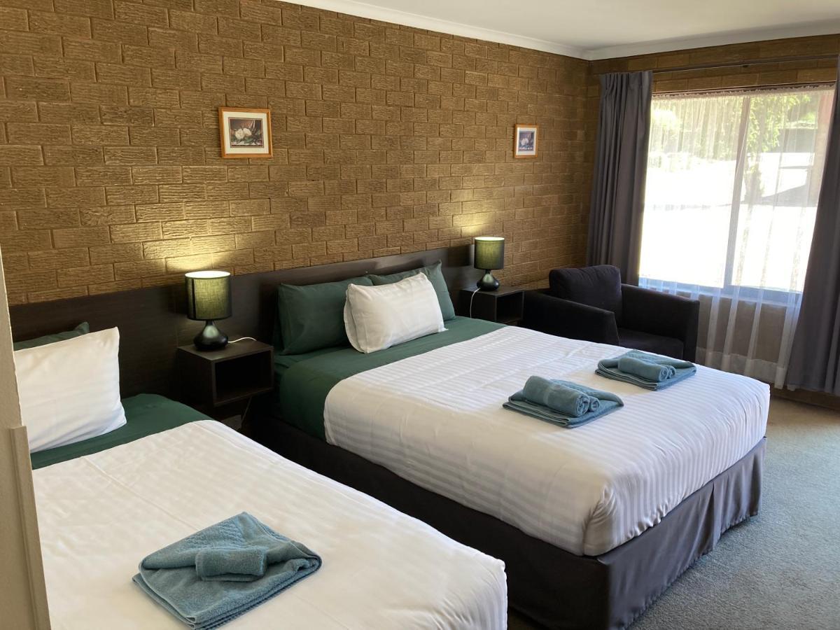 נאראנדרה Camellia Motel מראה חיצוני תמונה