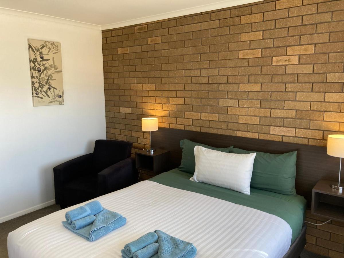 נאראנדרה Camellia Motel מראה חיצוני תמונה